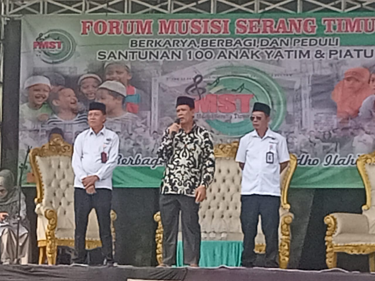 fmst-gelar-santunan-100-anak-yatim-di-jawilan-berbagi-kasih-meraih-ridho-illahi