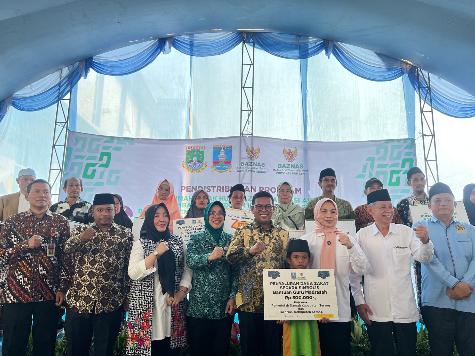 kolaborasi-pemerintah-dan-baznas-bantuan-zakat-kini-hadir-di-jawilan